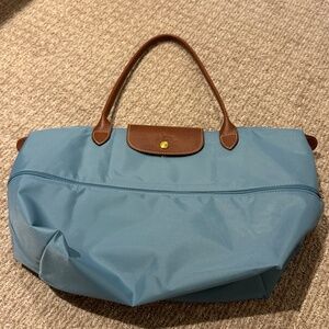 Teal med longchamp bag